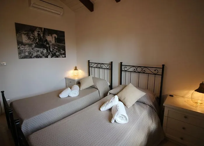 בית נופש Trullo Rinaldi - Private Pool And Sauna *